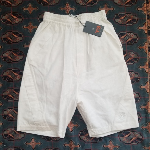 y3 short